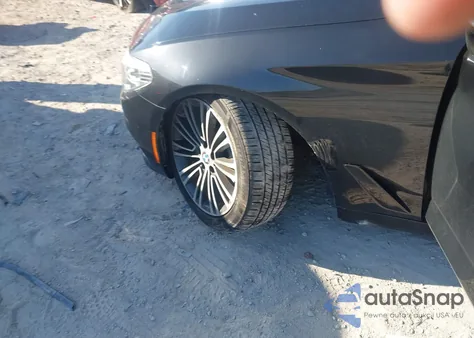 2019 BMW 540I из США, поврежденный, VIN WBAJE5C55KWW22648